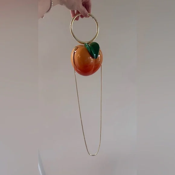 Zara peach shape box bag, 2025 clutch with chain strap - Picture 7 of 8